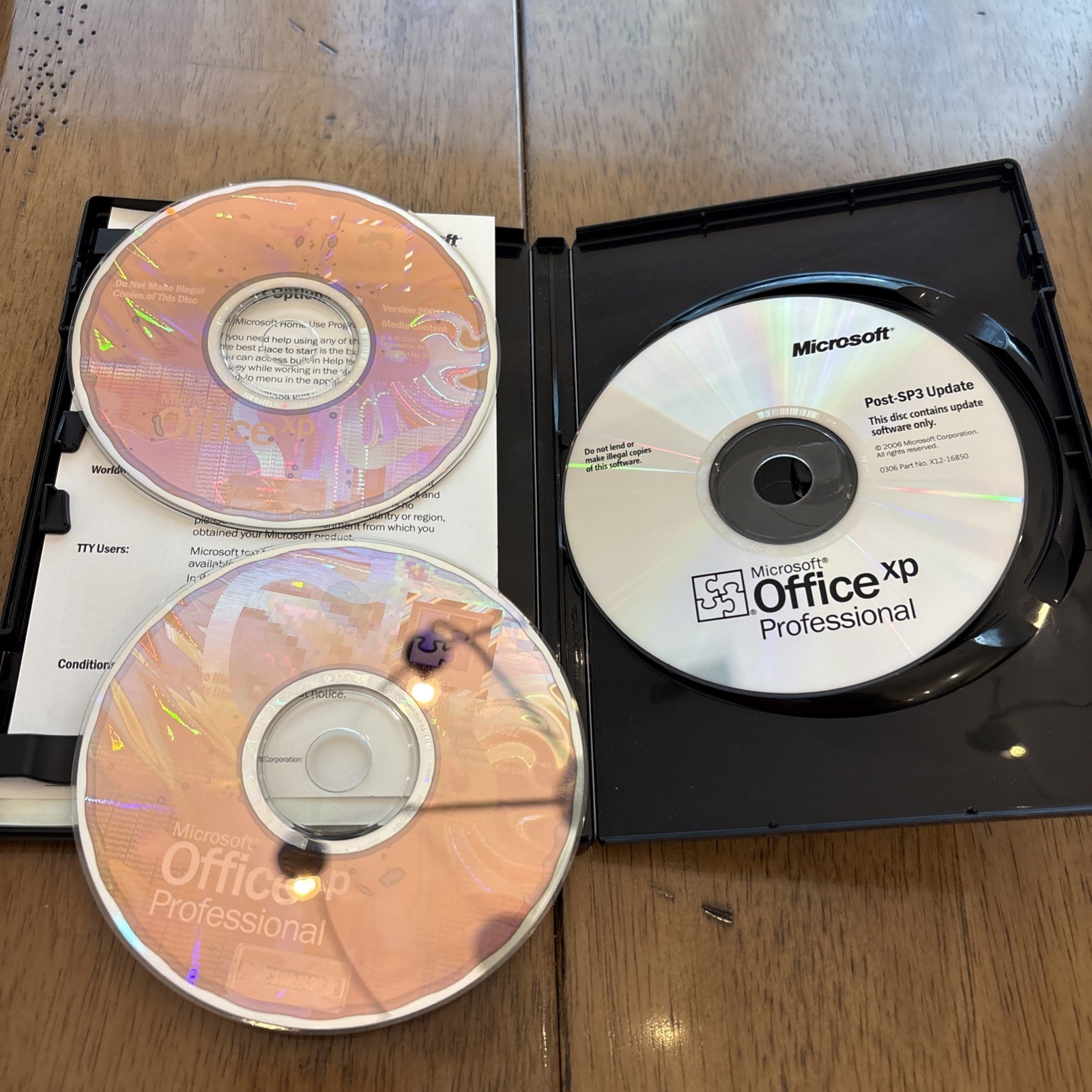 MICROSOFT OFFICE XP Professional Home Use License 2002 Version W/KEY