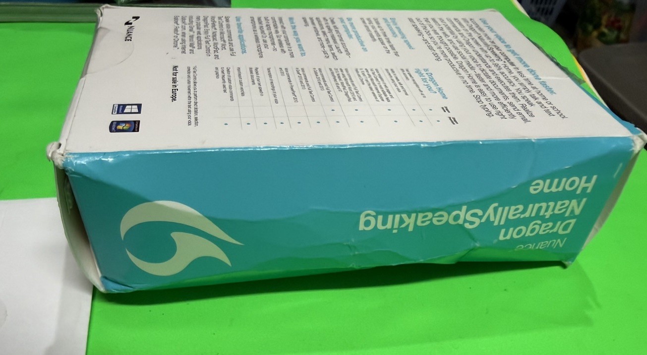 NUANCE dragon NATURALLY SPEAKING home 13 SPEECH RECOGNITION SOFTWARE, Headset/CD