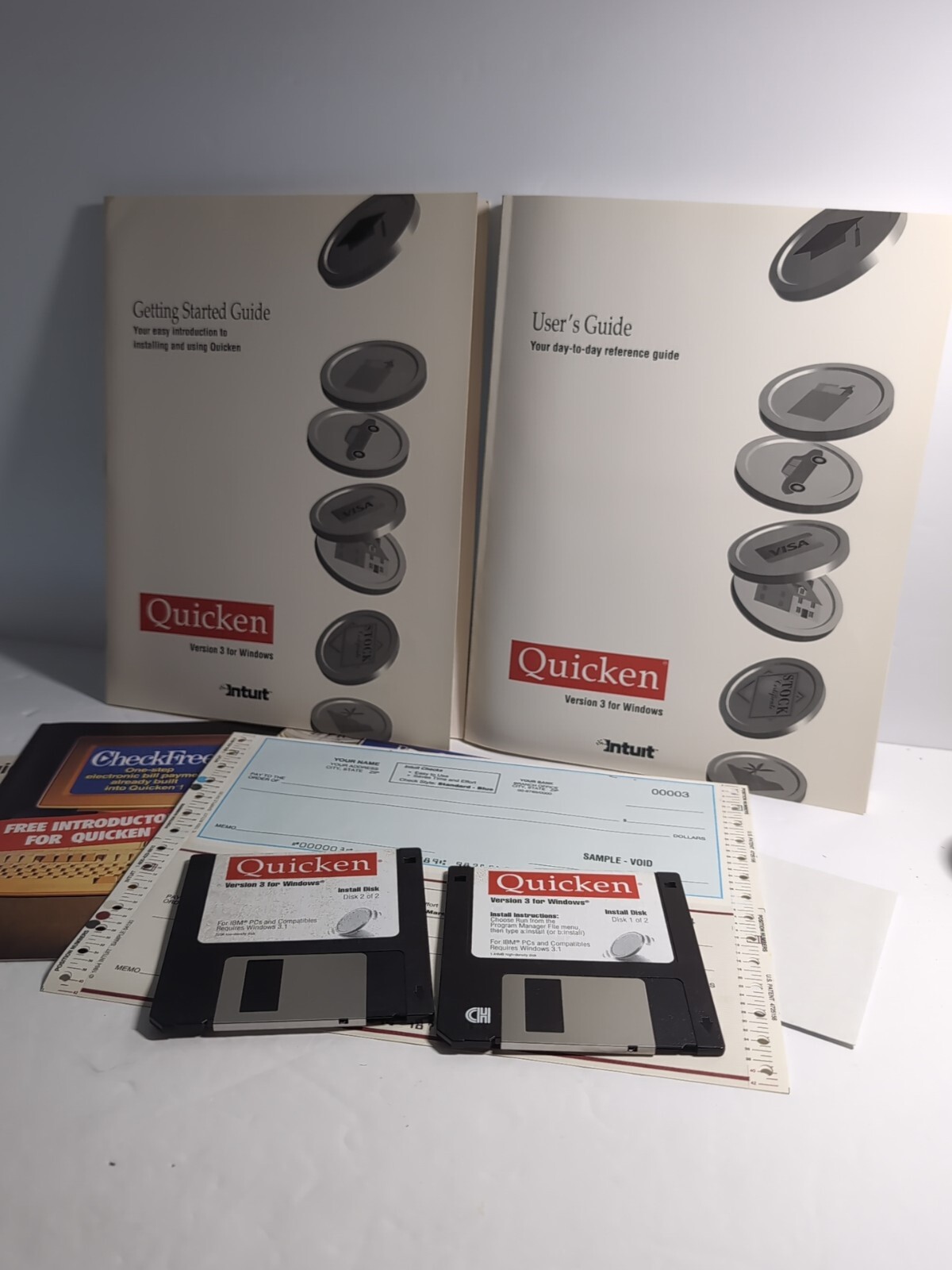 1993 Original Quicken Version 3 For Windows Software 3.5 Inch Floppy Box & Books