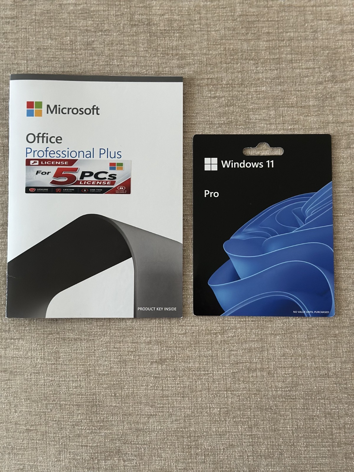 Microsoft Office Professional Plus 2021 DISC Version + Windows 11 Pro Card Combo
