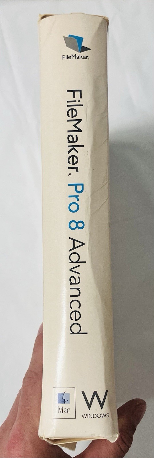 FileMaker Pro 8 Advanced Upgrade Complete Box Set Mac Windows 2 Disc