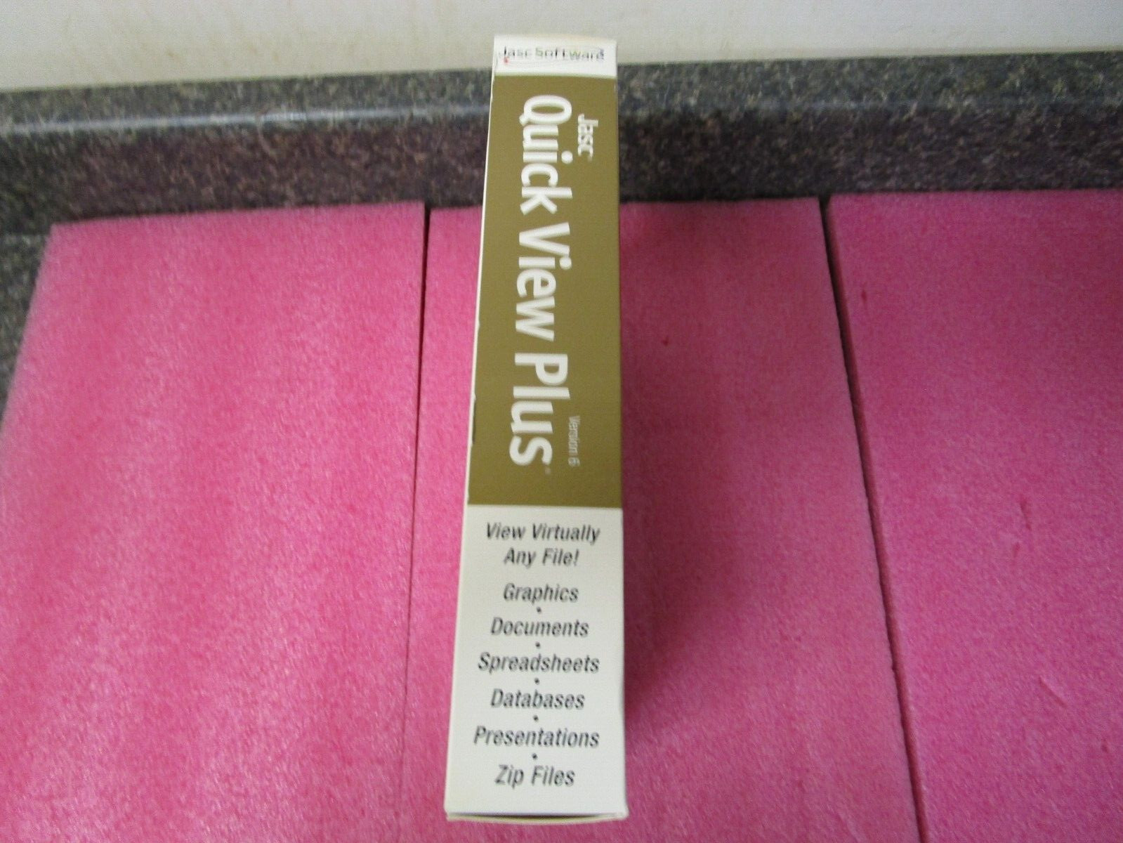 Jasc Quick View Plus Version 6 in Retail Box, CD is Factory Sealed in Case