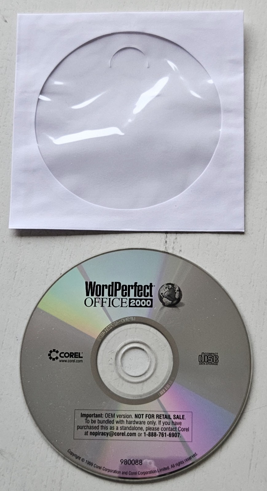 Corel WordPerfect Office 2000 CD ROM Software Voice Powered *Free Fast Despatch