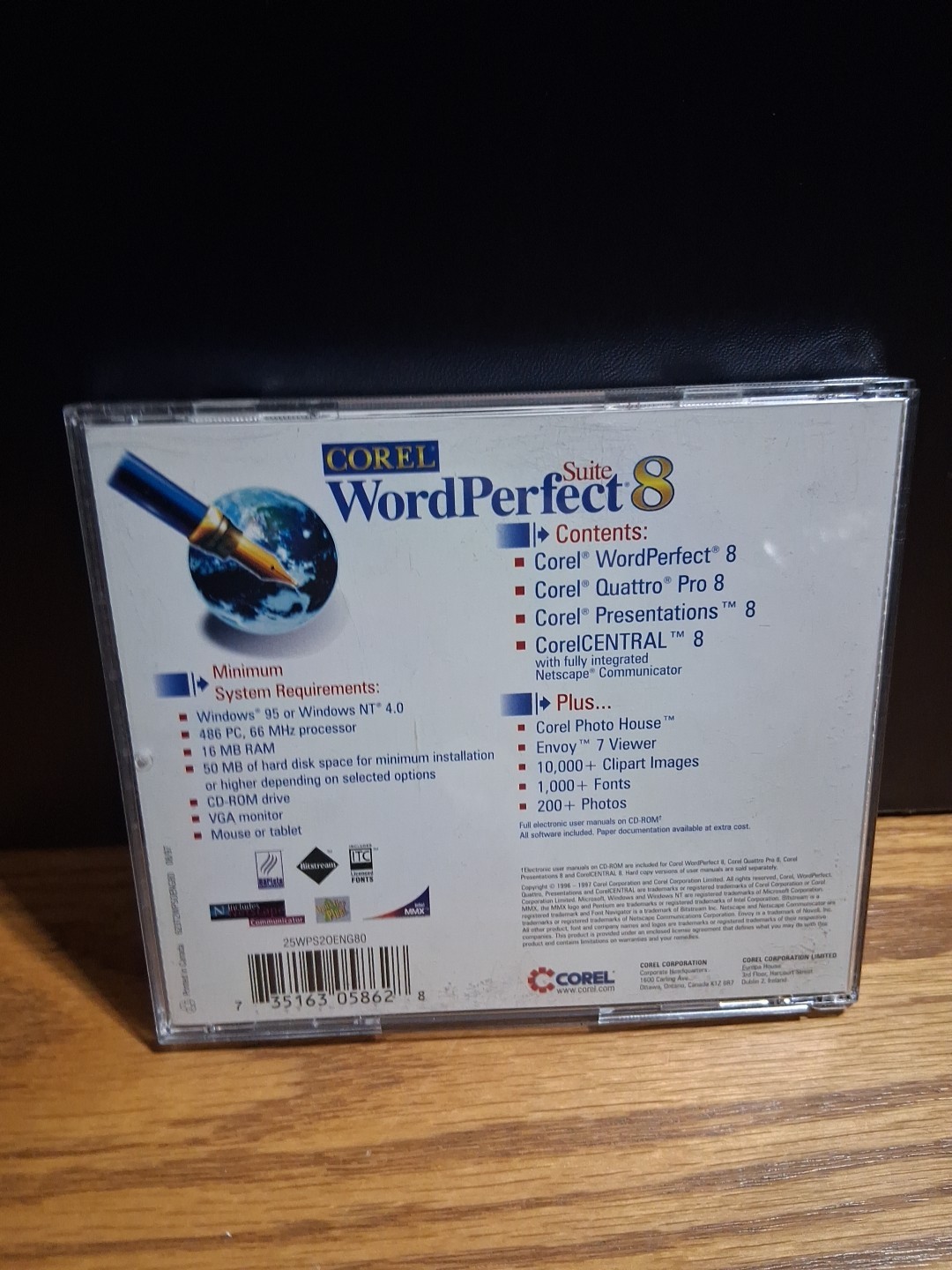 Vintage Corel~ Word Perfect Suite 8~Windows 95 Windows NT (1997)