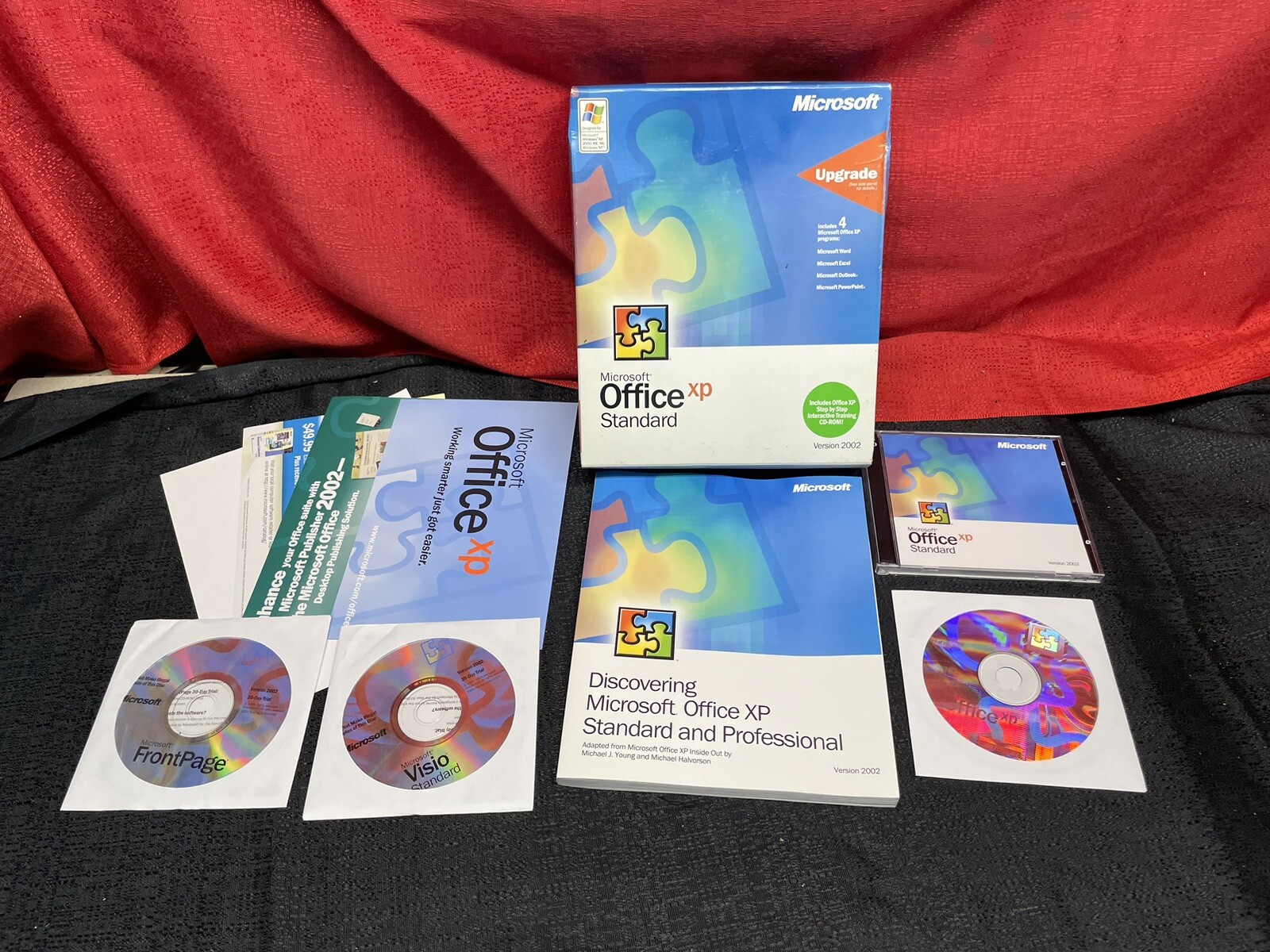 Microsoft Office XP Standard 2002 Upgrade 021-04753 with Product Key