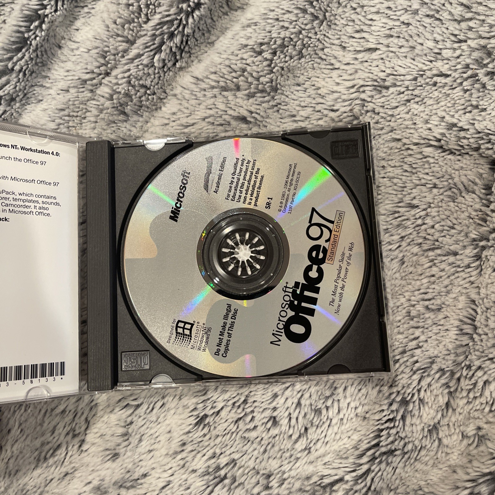 Microsoft Office 97 Professional Edition – Complete In Case With Product Key! VG