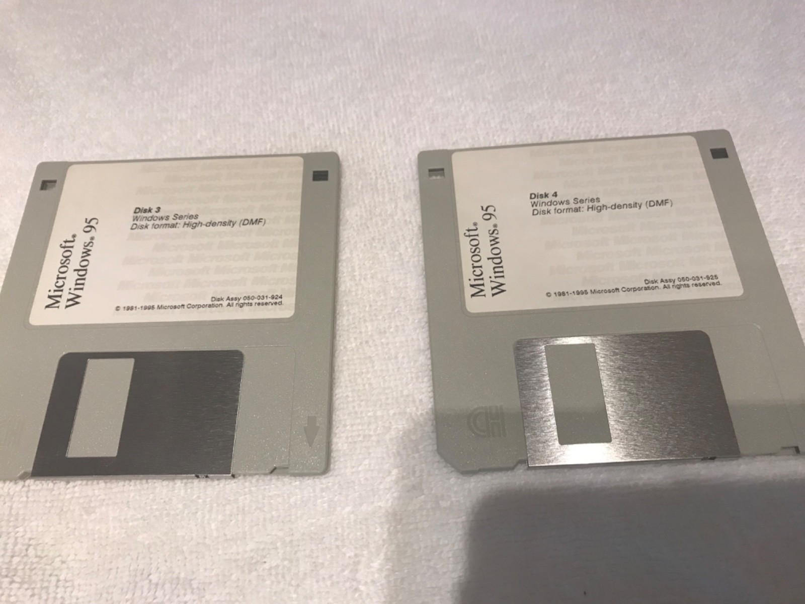 Microsoft Windows 95 Upgrade With 13 Floppy Disks